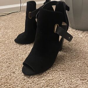 Shoedazzle Black Suede Heels Size 6.5